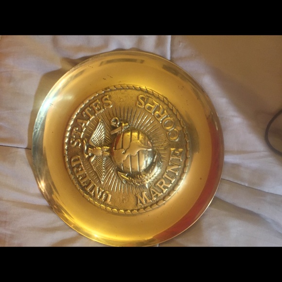 Marine corps commemorative plates solid 4 pounds - Picture 2 of 6